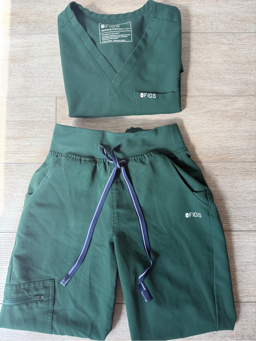 FIGS Scrub Set Deep Green LIMITED EDITION